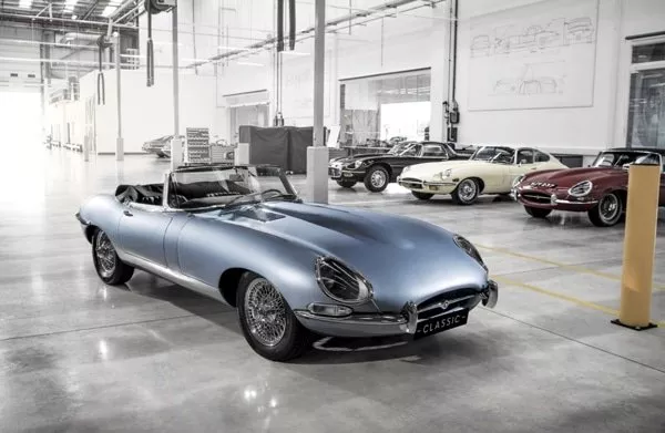 Jaguar annonce la conversion de la type-E classique en voiture électrique